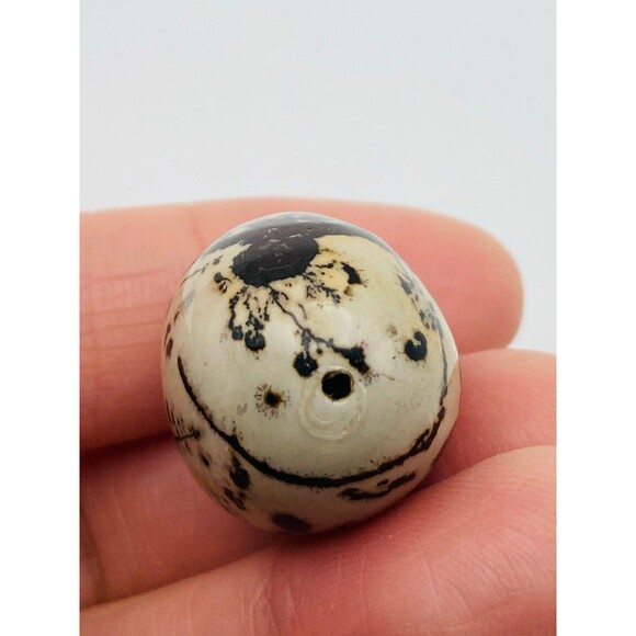 Egg shaped nature jasper bead - Picture 7 of 7